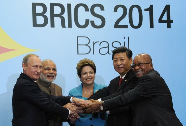 Уфа примет в 2015 году саммит стран БРИКС. Президент России Владимир Путин пригласил лидеров стран БРИКС в Форталезе на саммит в Уфу.